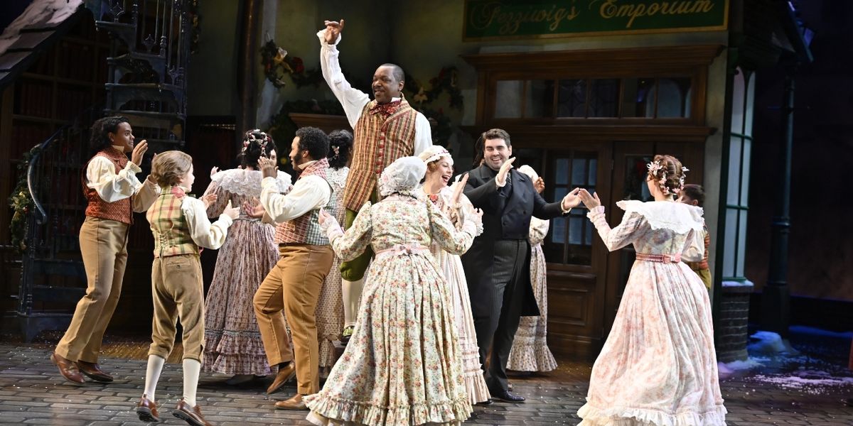 Cast Set For A CHRISTMAS CAROL at the Alliance Theatre