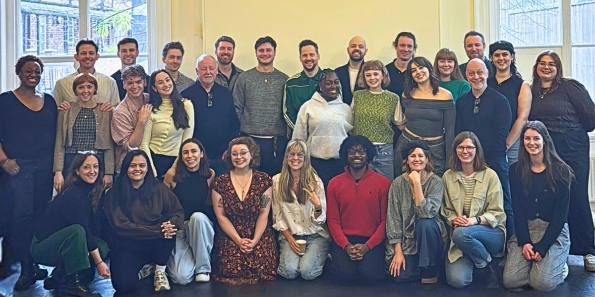 《女服务员》英国及爱尔兰巡演演员阵容确定 