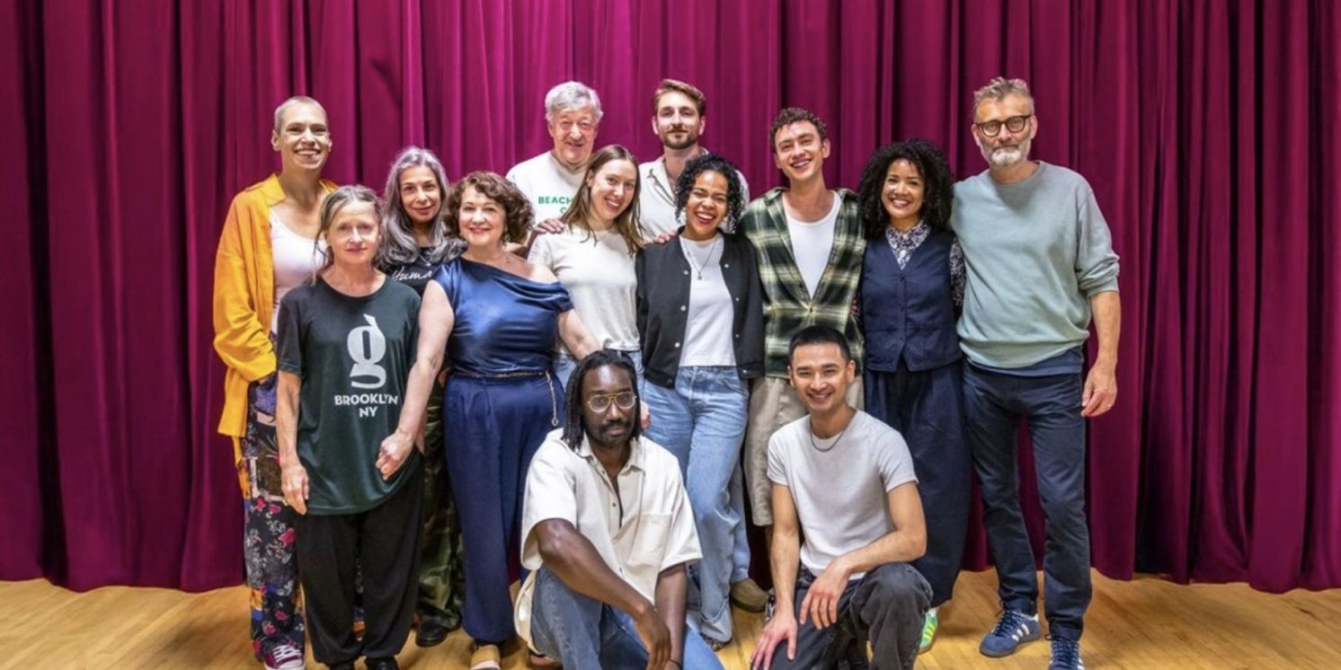 Cast Set For West End Transfer of THE IMPORTANCE OF BEING EARNEST  Image