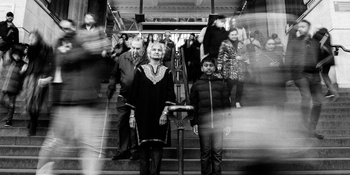 Cast Set For the UK Tour of SILENCE