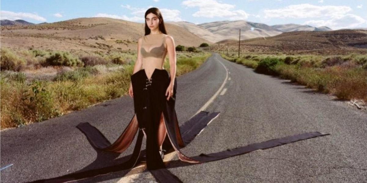 Celia Unveils Debut Project 'Complete in Box'