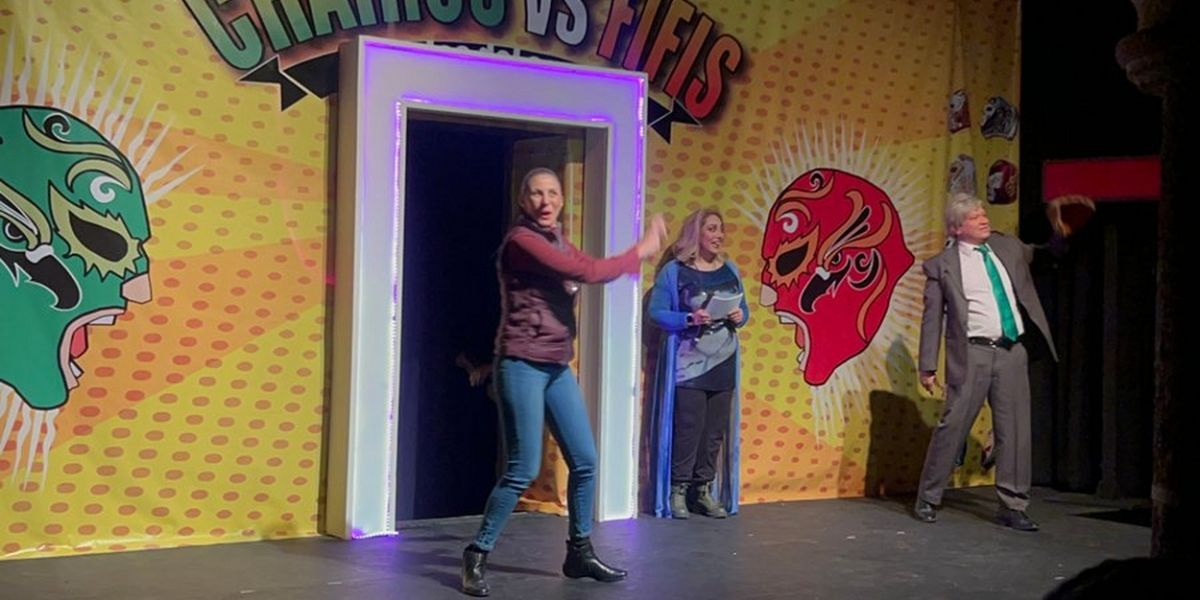 Chairos Vs Fifís Sábados 7 Y 9 Pm Teatro Rodolfo Usigli