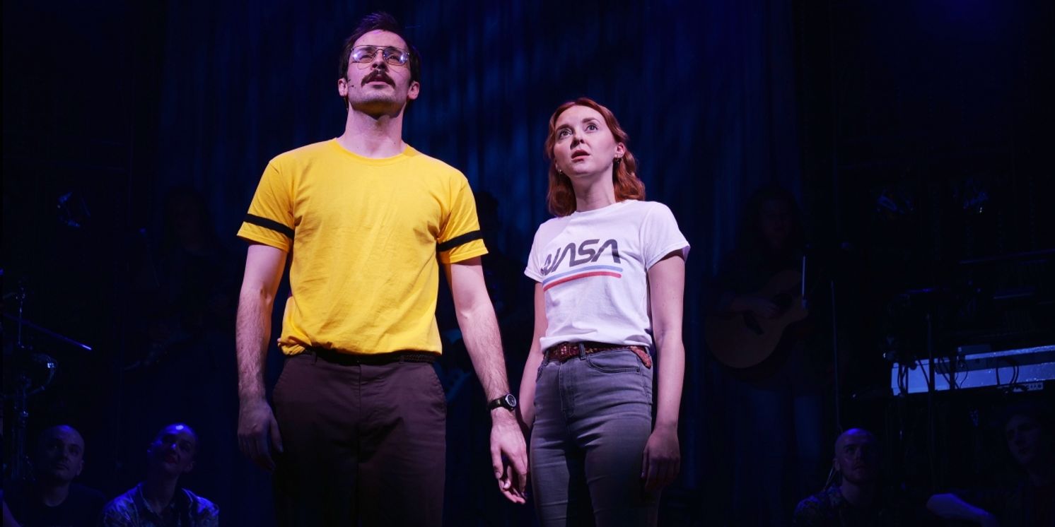 Charlie McCullagh and Evelyn Hoskins to Star in 42 BALLOONS at The Lowry in 2024  Image