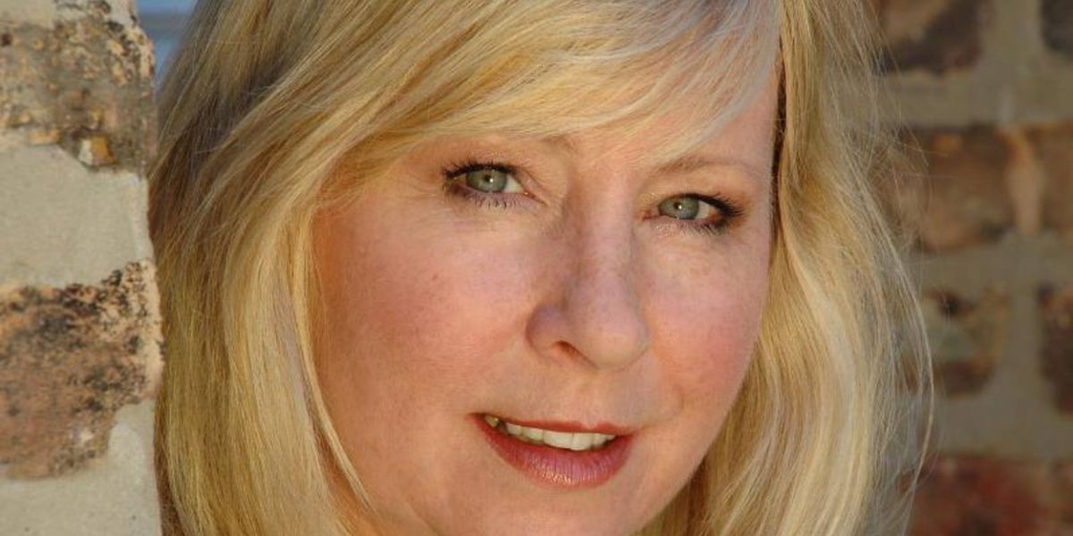 Chicago Teacher is Honoring the 400th Anniversary Of Shakespeare's First Folio