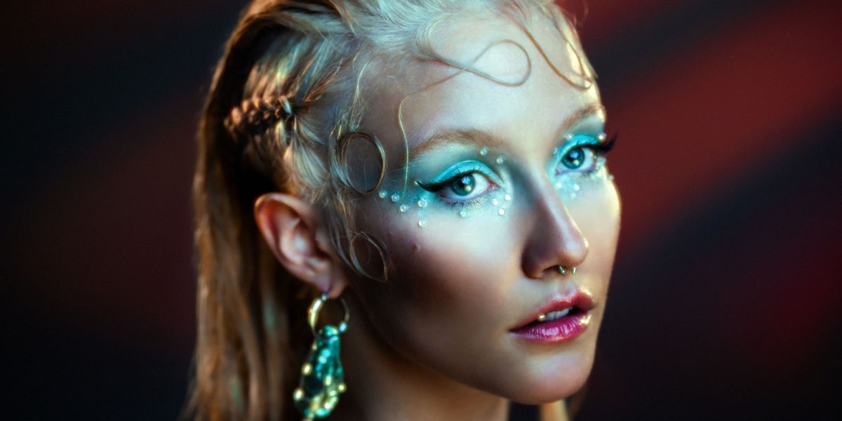 Chloe Moriondo Kicks Off 2025 With New Single 'Shoreline'