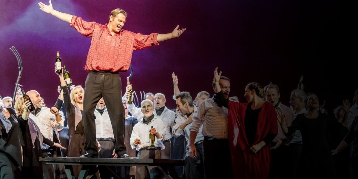 Chorus Opera Comes to Teatr Wielki