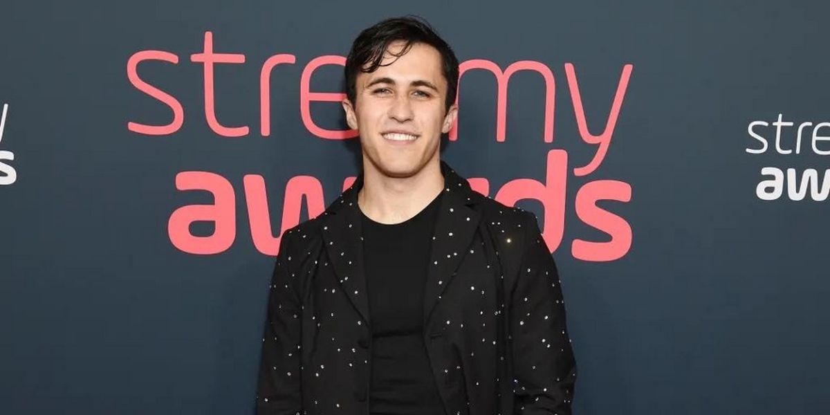 Chris Olsen Wins Streamy Award for Short Form Content