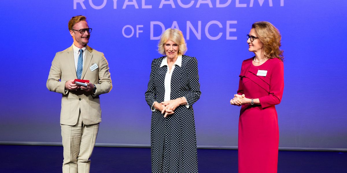 Christopher Wheeldon Receives RAD's Queen Elizabeth II Coronation Award