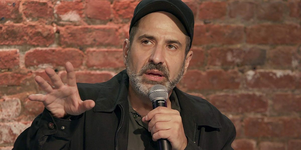 Comedian Dave Attell Comes To The Den Theatre In September 2024