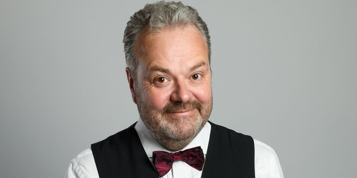Comedian Hal Cruttenden Extends UK Tour Into 2026
