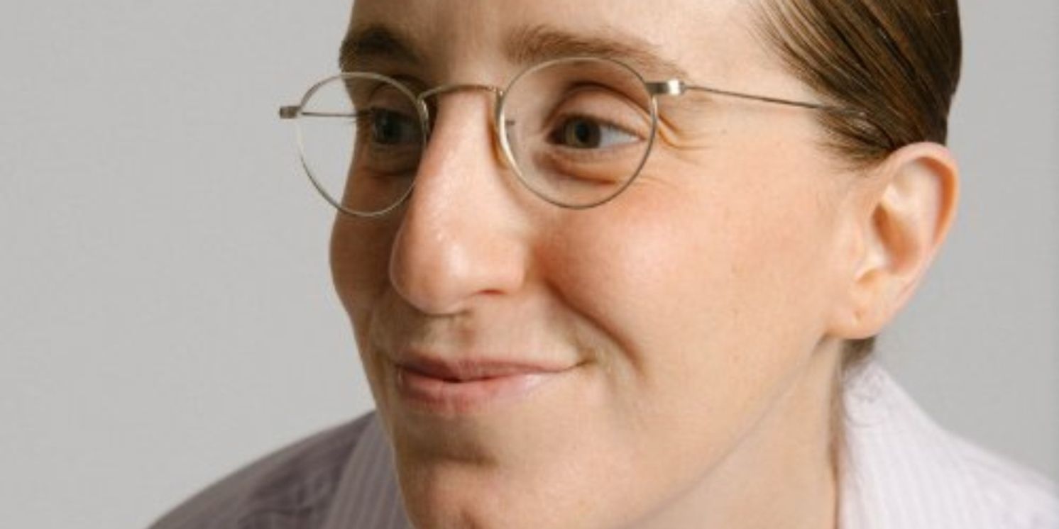 Comic Robby Hoffman Comes To The Den Theatre In June  Image