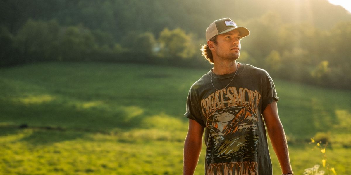 Conner Smith Will Open For Elle King At Atlantic Union Bank After Hours