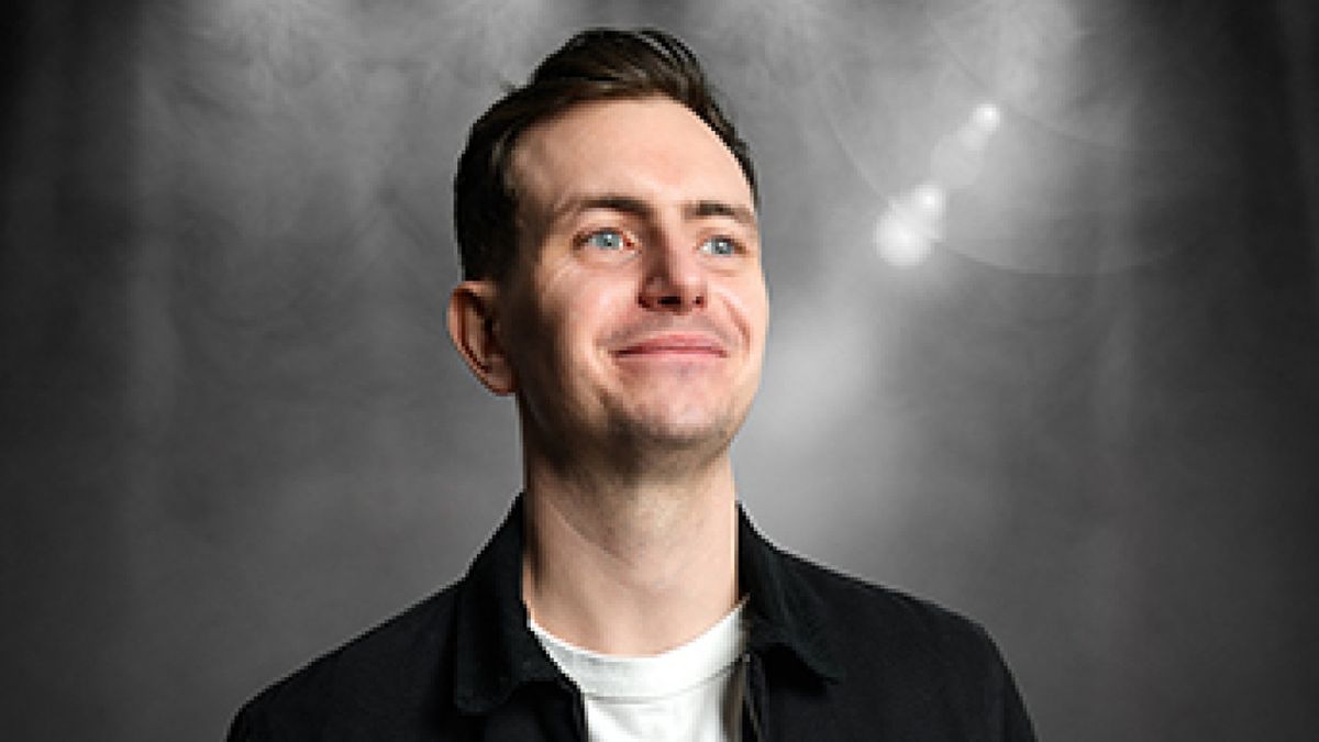 Connor Burns Brings FLOW to Leicester Square Theatre