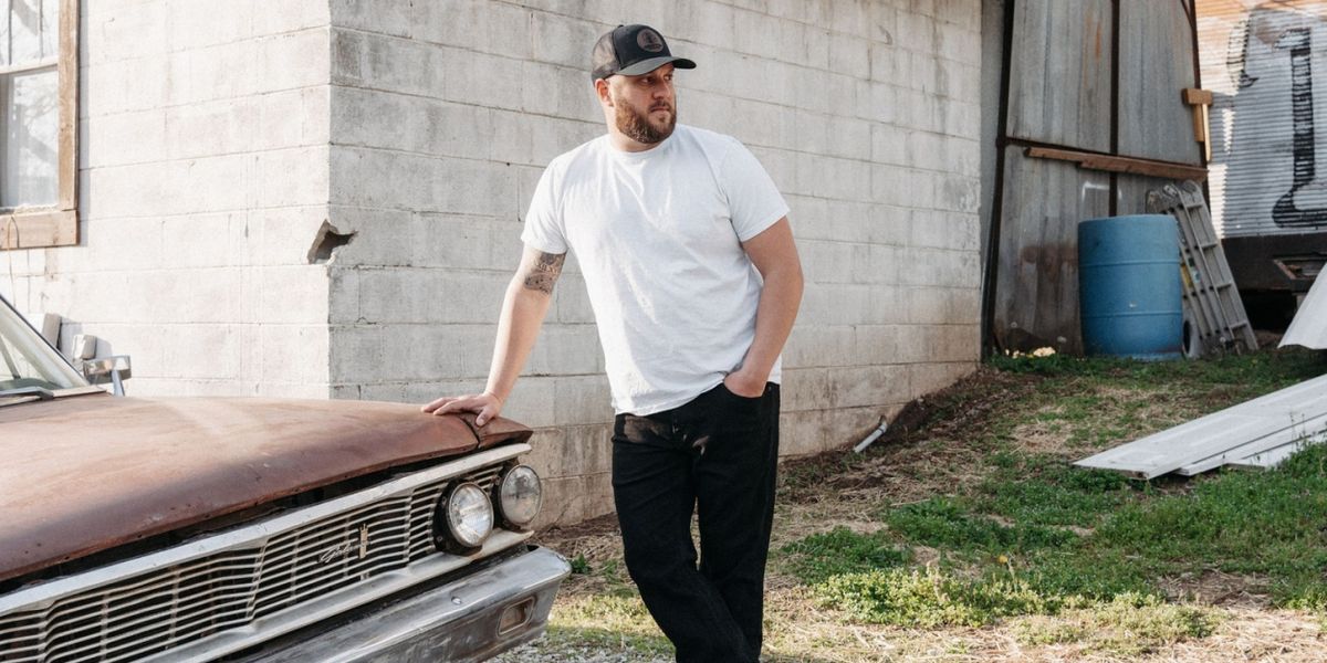 Country Artist Daniel Jeffers Drops New Single 'Beer Drinkin' Crowd'