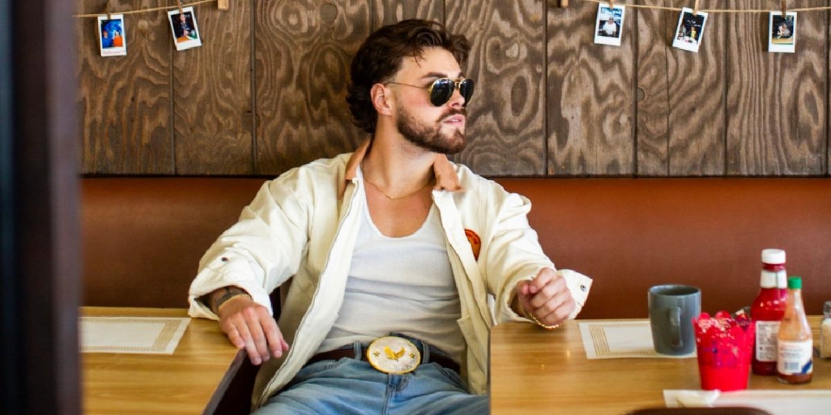 Country Music and an Authentic Heart – The Rising Journey of Matt Oakley