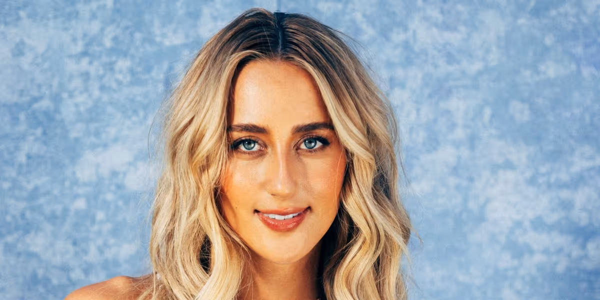 Country Star Ashley Cooke Sets Release of Self-Titled Sophomore Album
