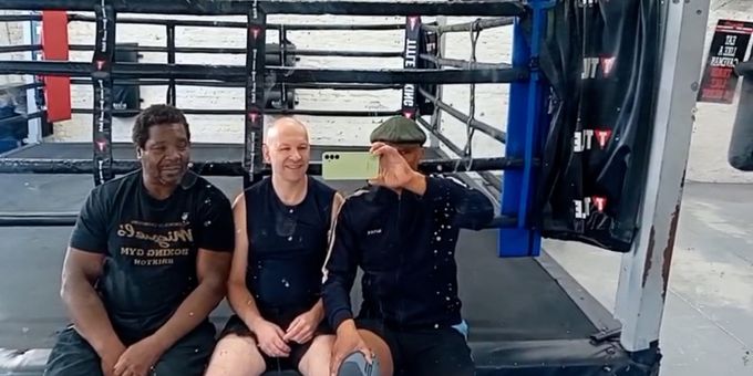 DANCING IN THE MIRROR at The Fellowship Inn Honors Boxing Icon Sir Henry Cooper Photos