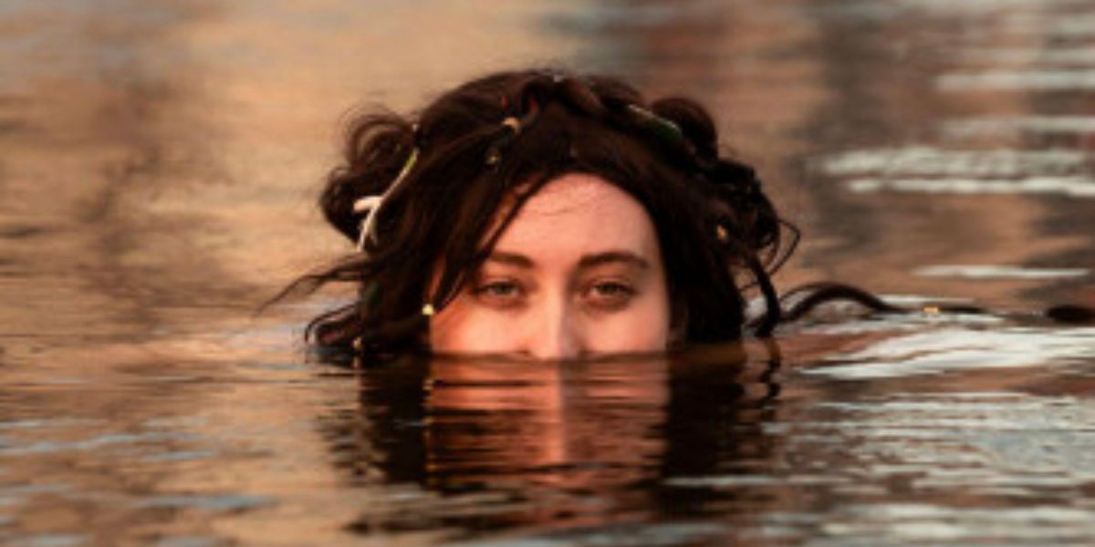 DON'T LOOK AT ME to Bring Medusa Retelling to The Lion & Unicorn
