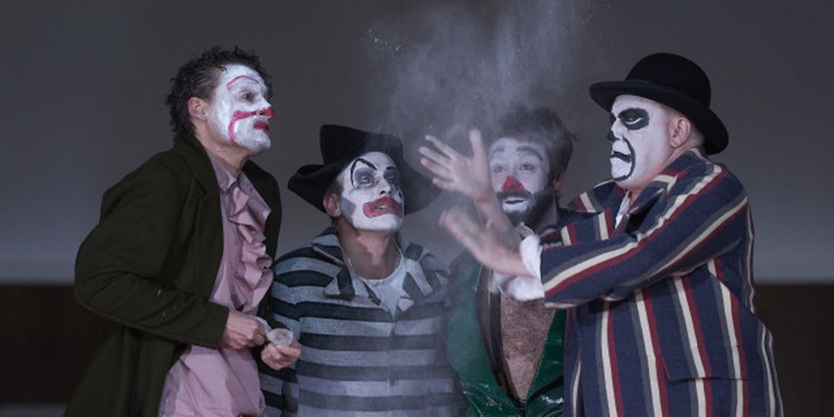 DONTONS TOD is Now Playing at Burgtheater