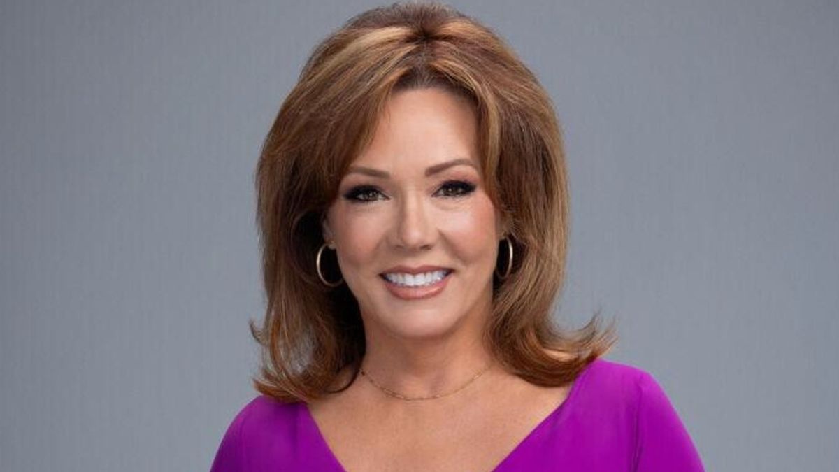 Dallas Cowboys Cheerleaders Director Kelli Finglass Will Join CHICAGO on Broadway