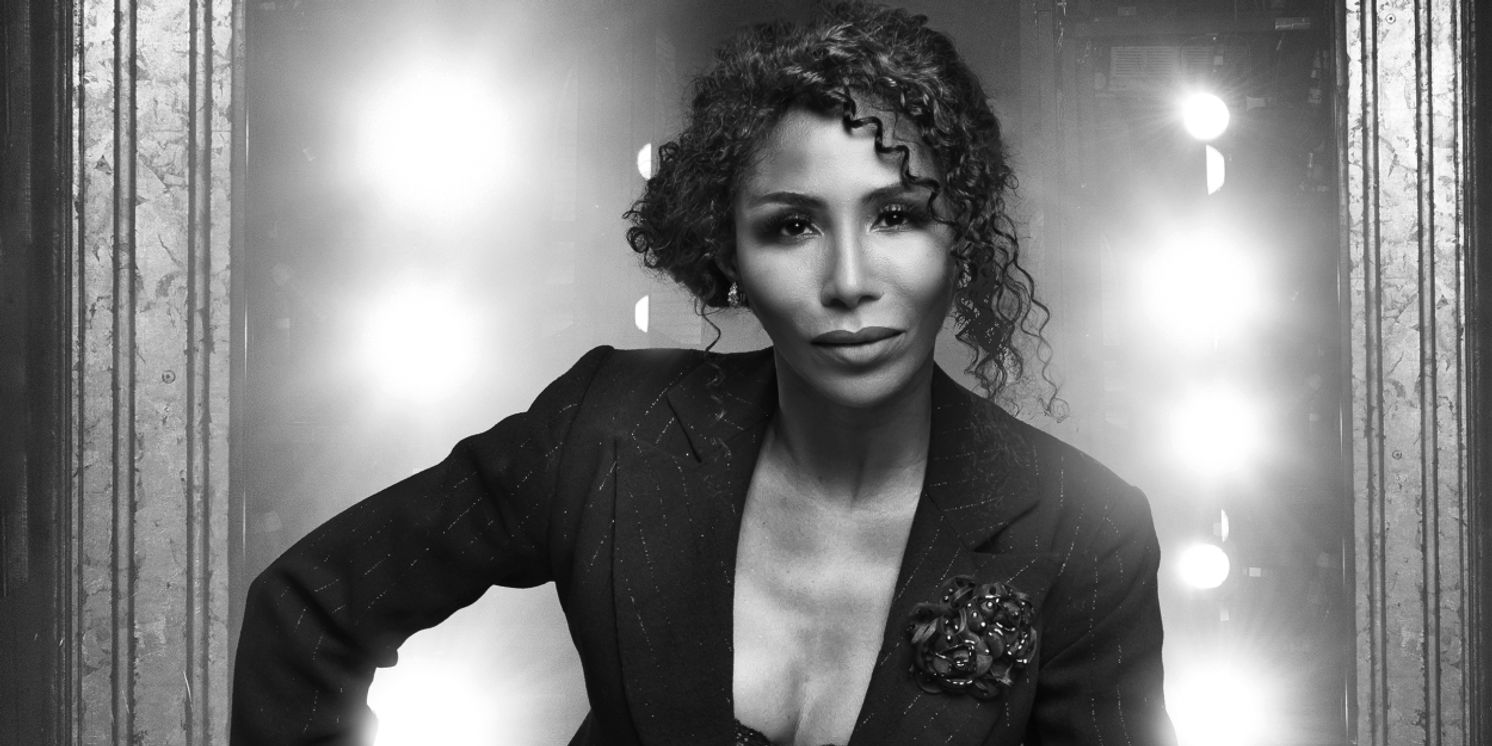 Dan Burton, Darren Day and Sinitta to Join CHICAGO UK and Ireland Tour  Image