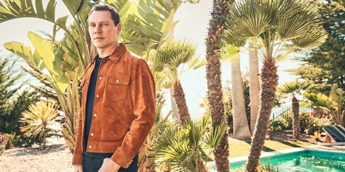 Dance Legend Tiësto Remixes Becky Hill's 'Disconnect' With Chase & Status
