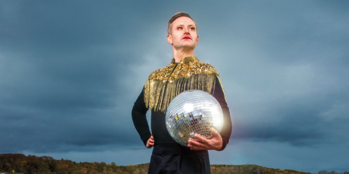 Darren Brownlie Will Star in Andy McGregor's CROCODILE ROCK in Glasgow and Edinburgh This Summer