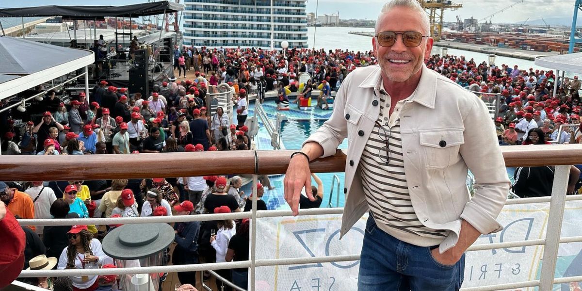 Dave Koz and Friends Raise $250,000 for the Nonprofit Starlight Children's Foundation