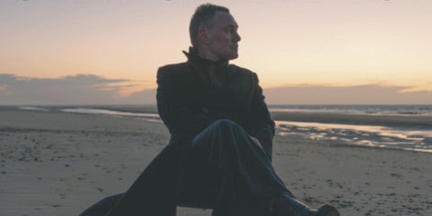 David Gray Unveils New Single 'Singing for the Pharaoh'  Image