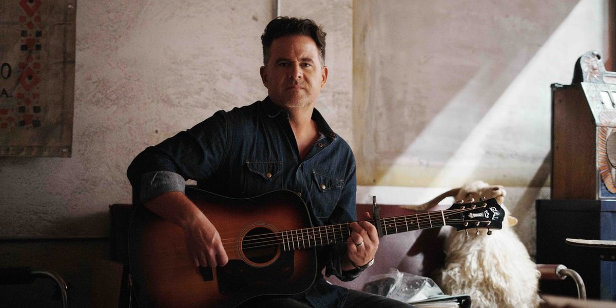 David Nail Extends 'Down To The Studs' Acoustic Tour