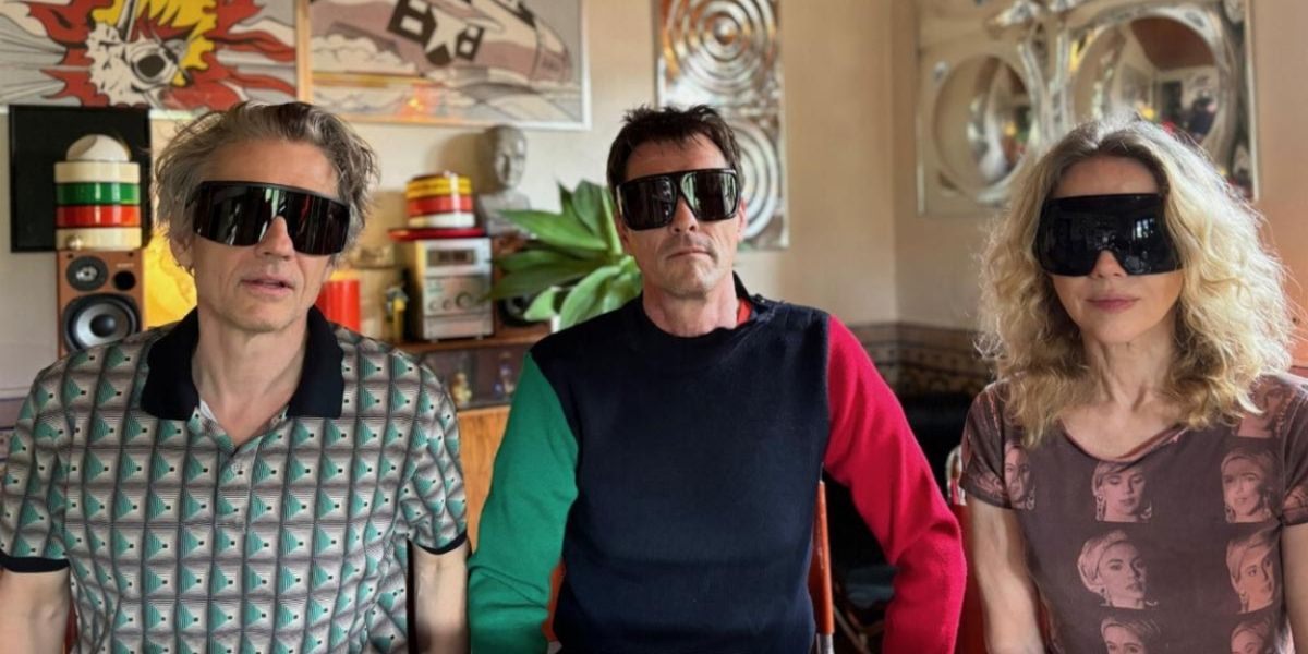 Dean Wareham & Britta & Sonic Boom Share Cover of David Berman's 'Snow Is Falling In Manhattan'