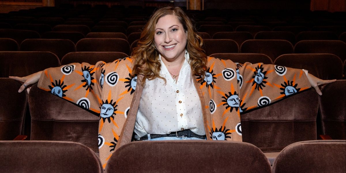 Interview: MAMMA MIA!'s Carly Sakolove is Bringing Her 'Best Version of Rosie' to Broadway