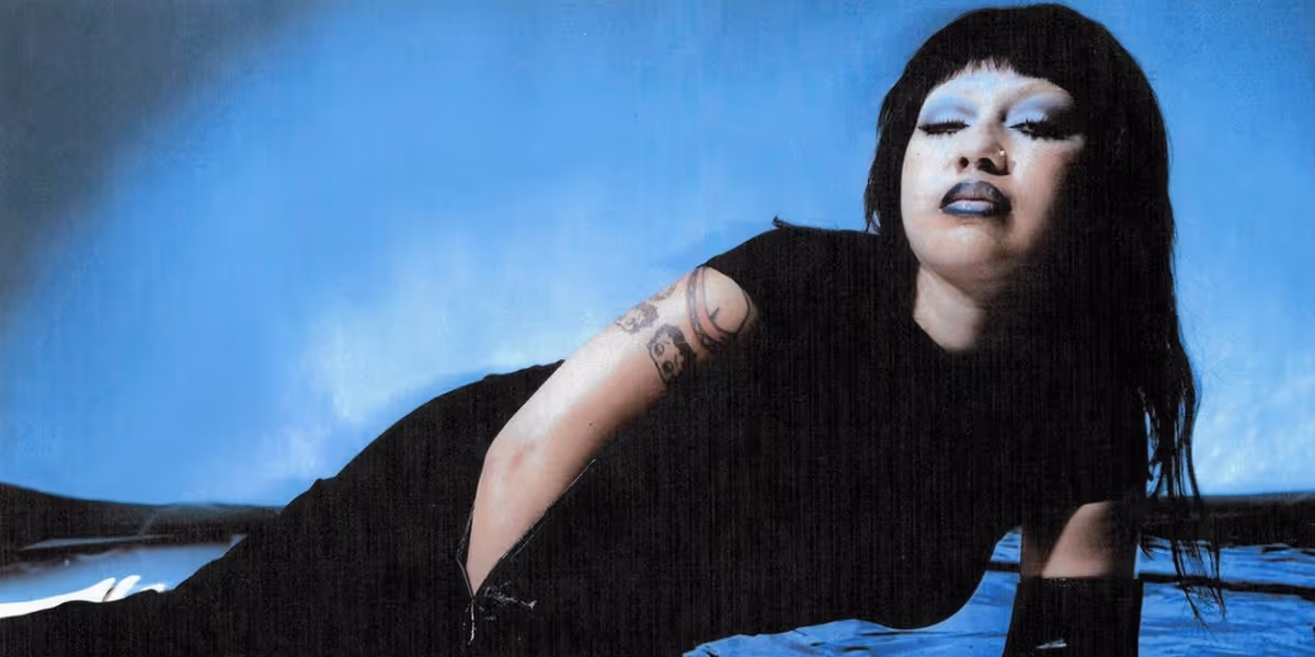 Delilah Releases New Single 'Liquid Pearl'