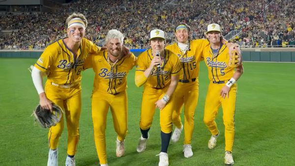 Derek Klena Will Return to the Savannah Bananas For Another Season Photo