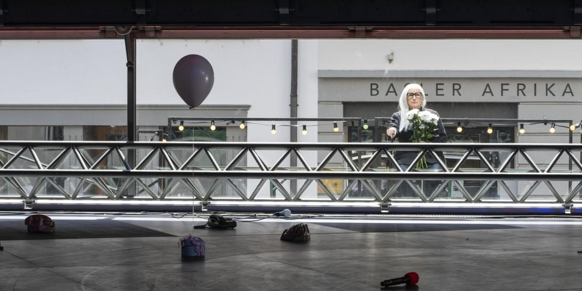 Die bitteren Tränen der Petra von Kant Comes to Theatre Basel