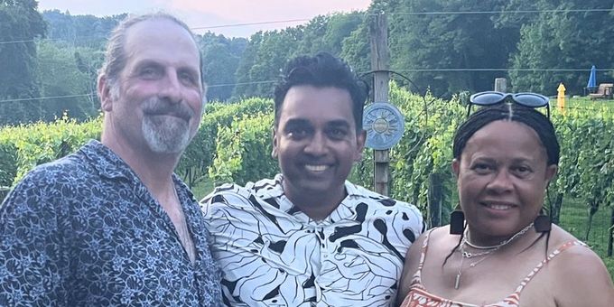 Donna Moore Named New Board President of Live & In Color Photos