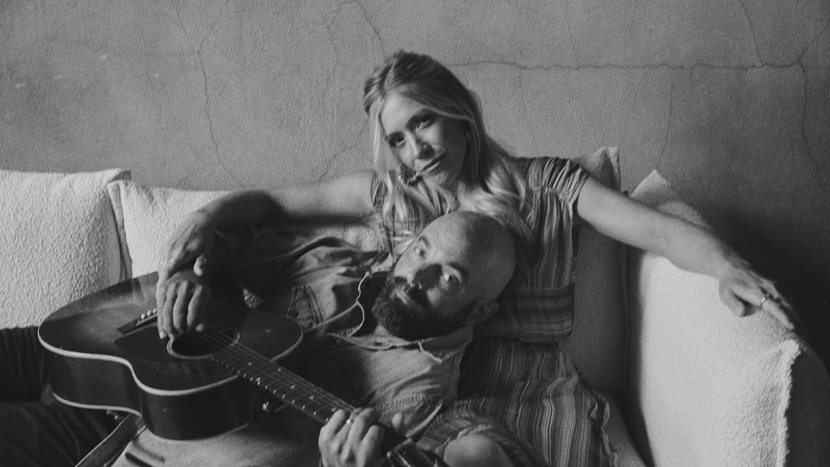 Drew & Ellie Holcomb to Launch RAIN OR SHINE Tour Feb 2027