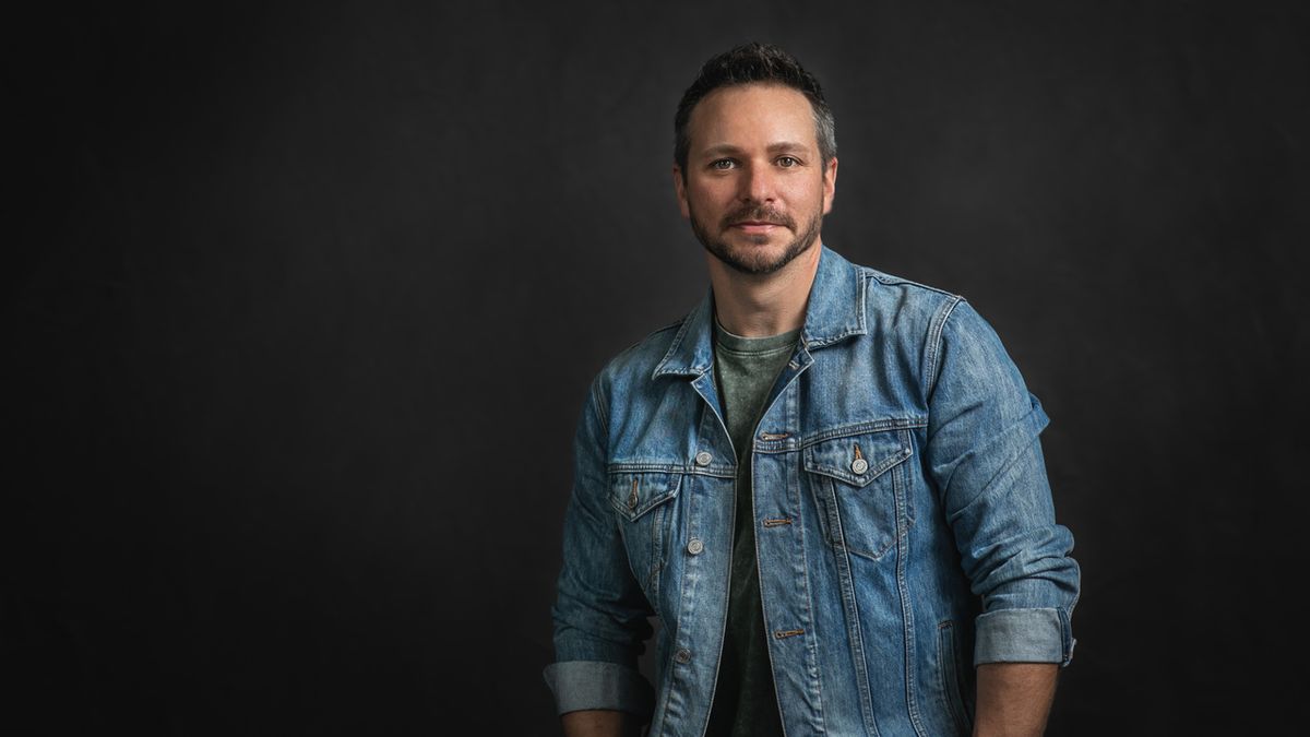 Drew Lachey To Host HAPPY HOLIDAYS TO UKE at The Green Room 42
