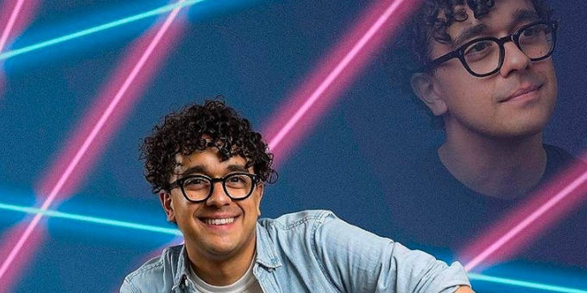 EDINBURGH 2023: Review: JOSH WELLER: AGE AGAINST THE MACHINE, Pleasance Courtyard