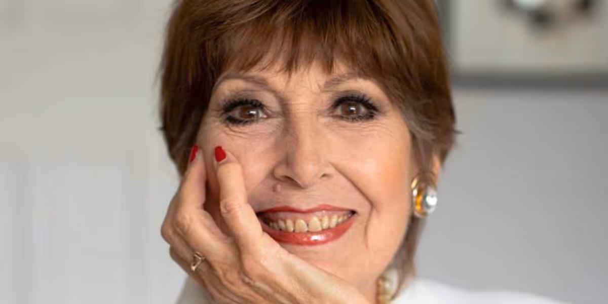 Anita Harris Named President of The UK Pantomime Association
