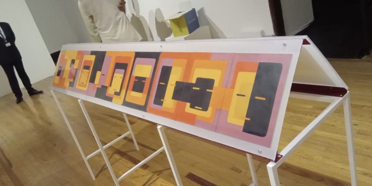 El Arte Como Herramienta, El Juego, La Ficción Y El Desplazamiento, Ejes De Entre Líneas/Between The Lines  Image