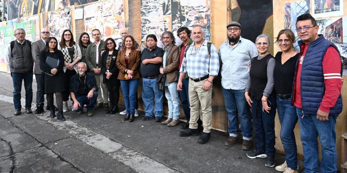El Inbal Concluye Restauración Del Mural La Guerra Y La Paz, De Aceves Navarro
