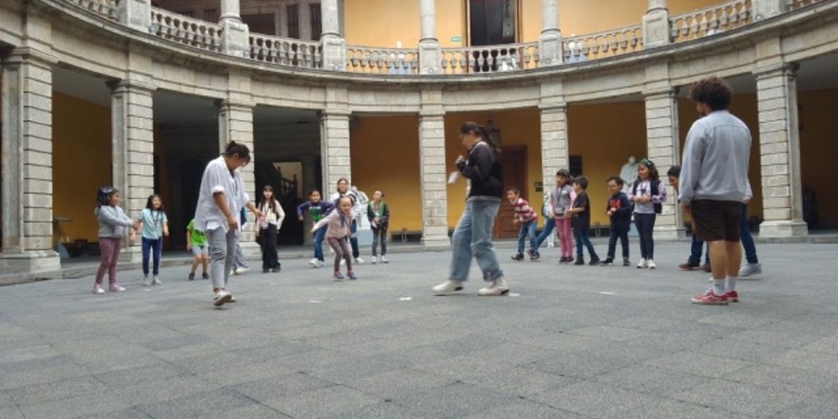 El Museo Nacional De San Carlos Invita Al Curso De Verano El Cuento Del Color 