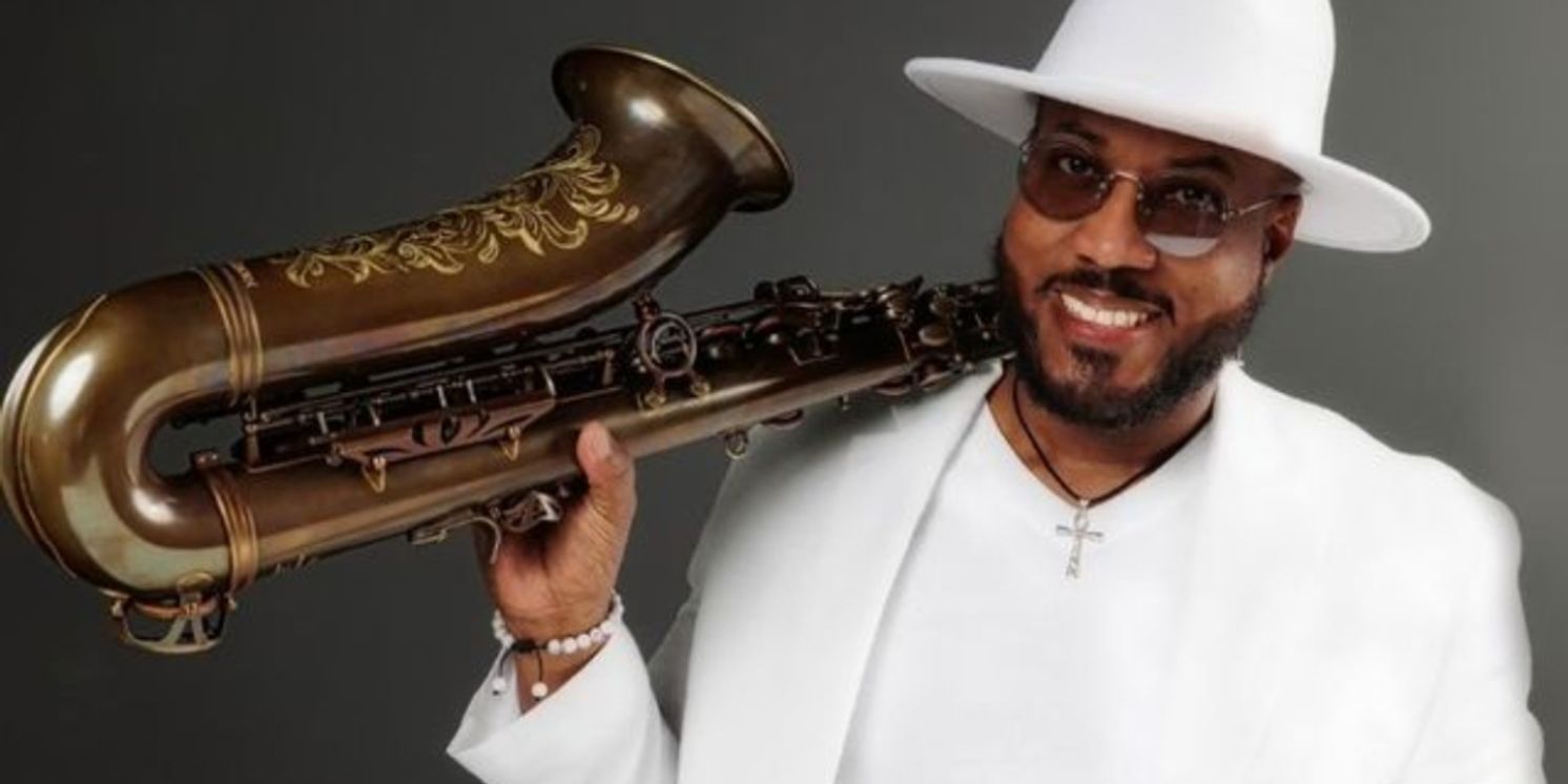 Elan Trotman Sets Sail For A Concert On Boston Harbor  Image