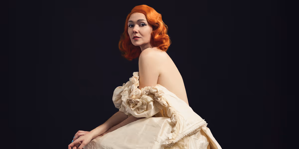 Elf Lyons to Make NY and USA Debut at SoHo Playhouse With THE WOMAN ON THE EDGE