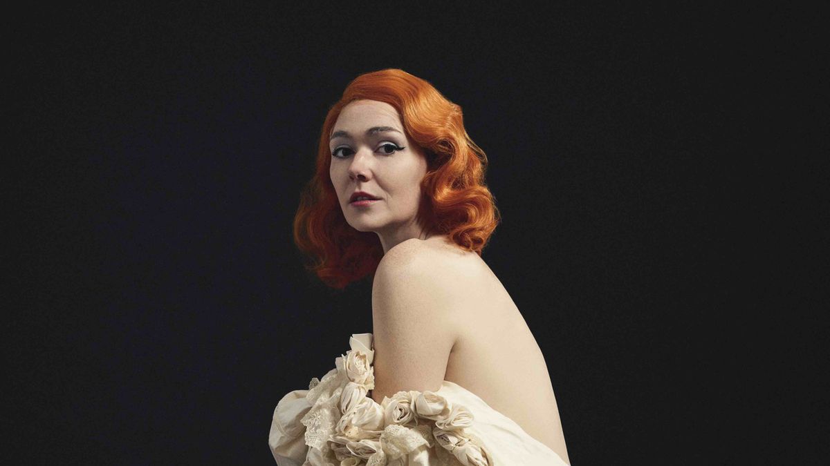 Elf Lyons to Perform THE WOMAN ON THE EDGE at Soho Theatre Walthamstow