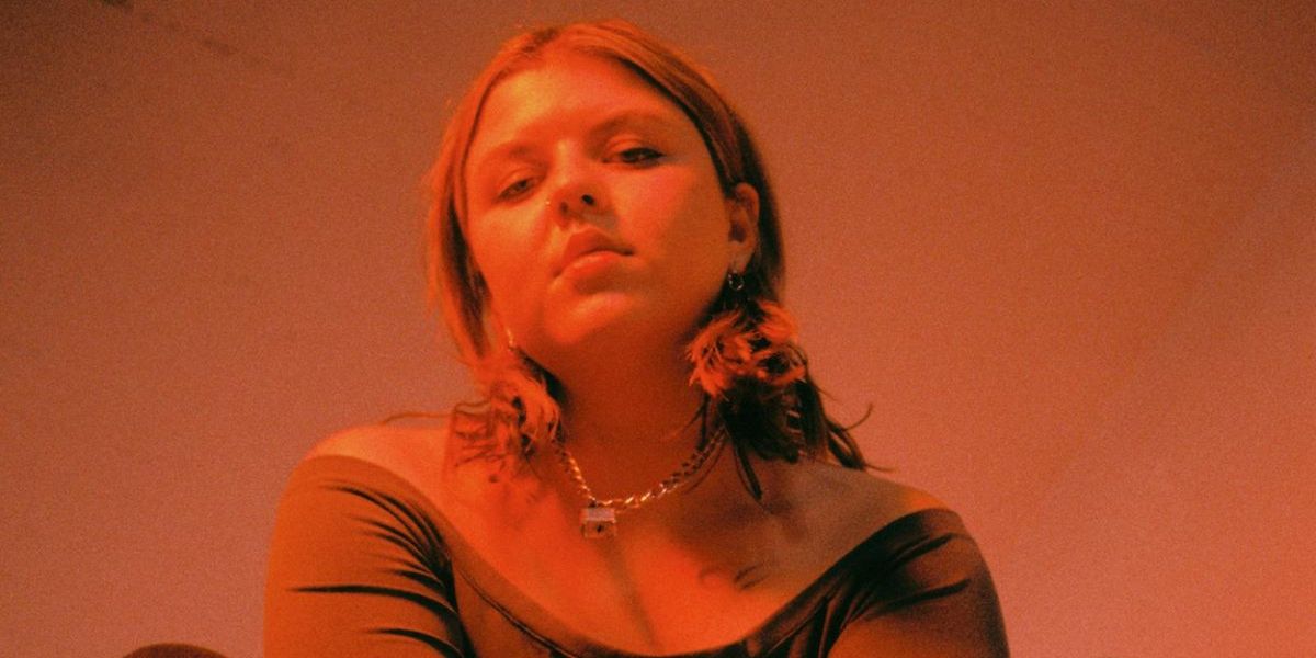 Eliza McLamb Shares 'Modern Woman' Single Ahead Of Debut Album This Friday