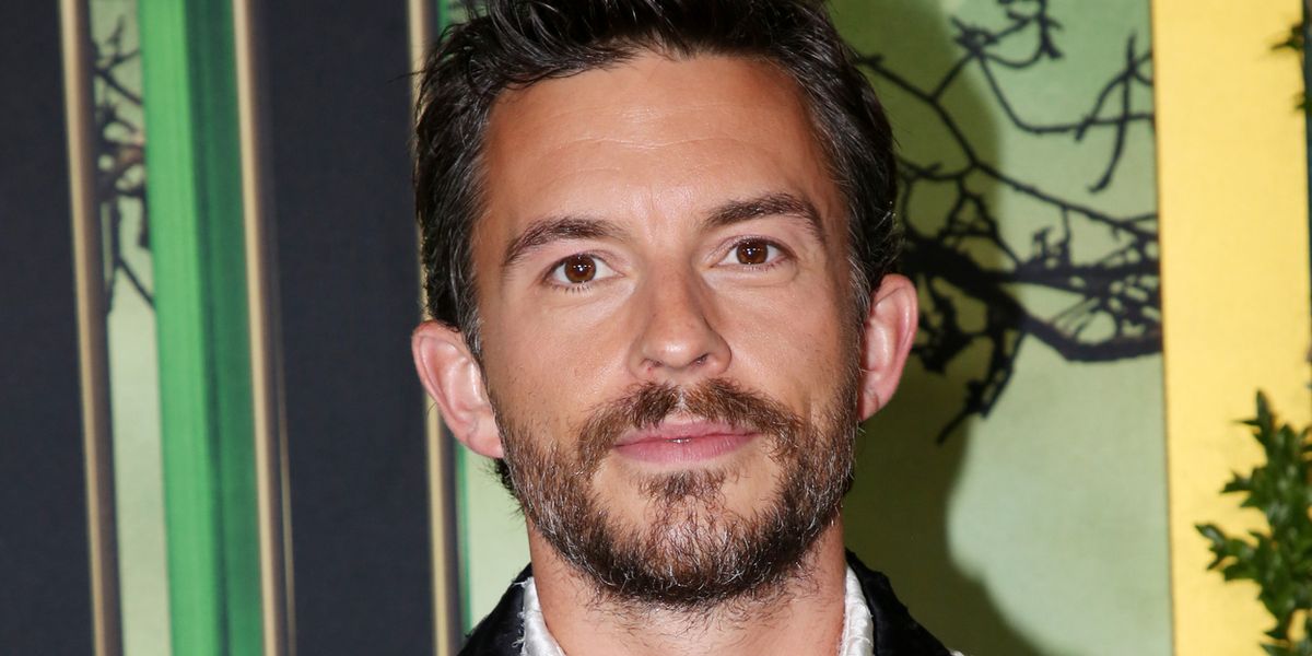 Jonathan Bailey Among Honorees for Inaugural Elton John Impact Awards