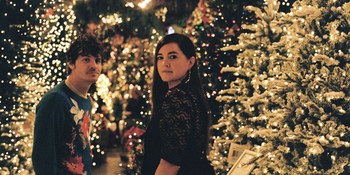 Emile Mosseri & Julianna Barwick Release Holiday Single 'snowpool'
