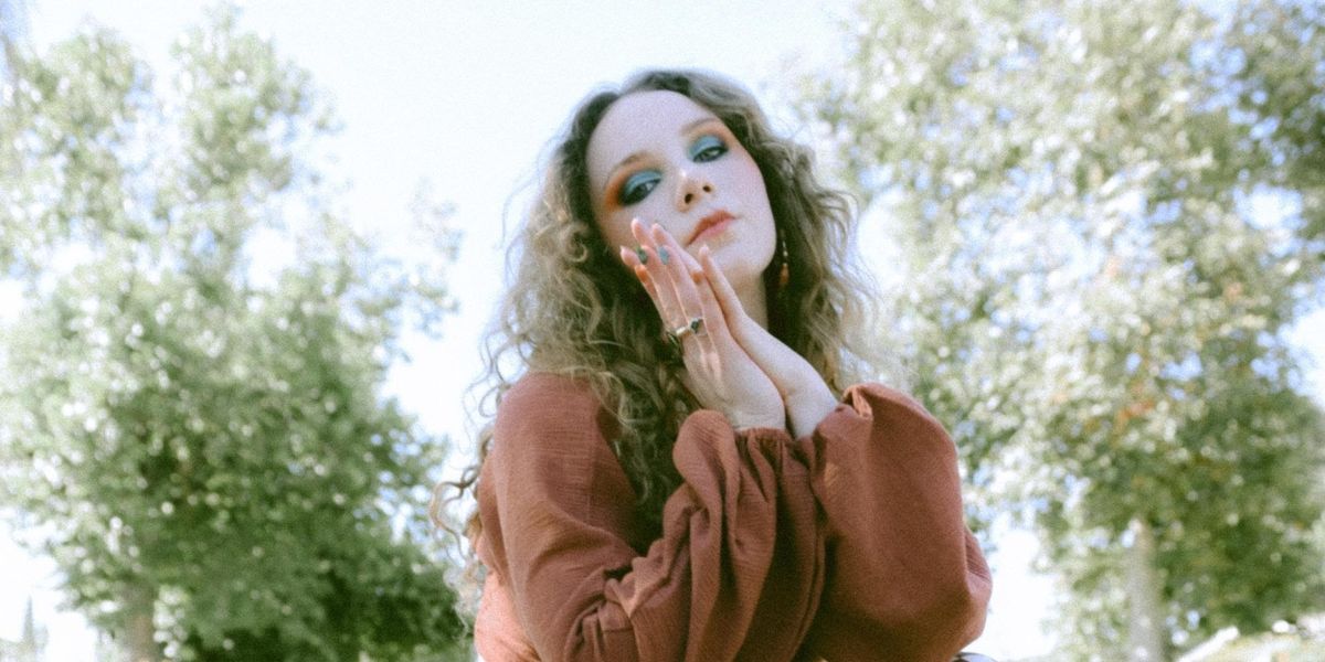 Emily James Releases New Three-Song EP 'The aFtErMaTh' 　​  ​ 